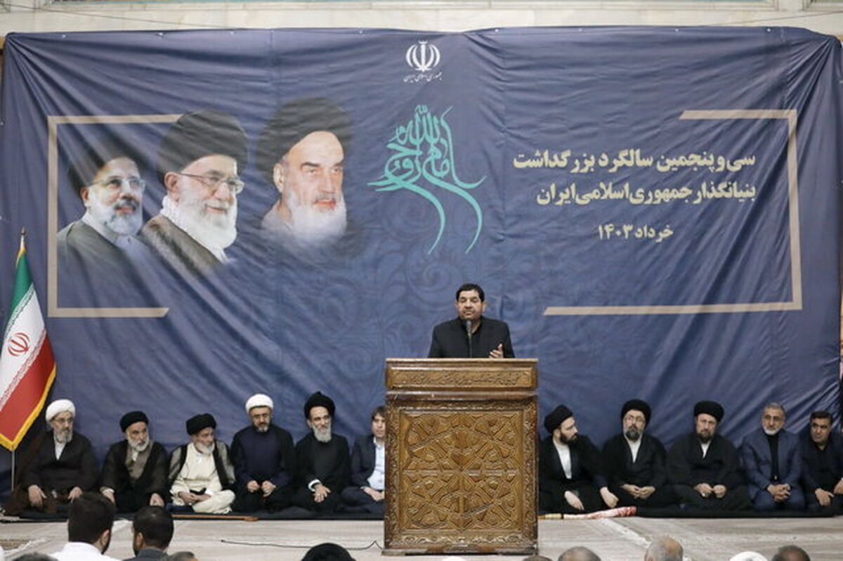 هیچ بُعد و ساحتی از امام خمینی(ره) قابل فراموش شدن نیست