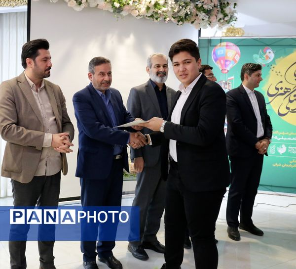 آیین اختتامیه جشنواره‌های فرهنگی و هنری کشور به میزبانی تبریز