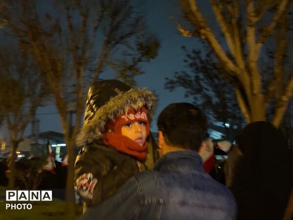تجمع باشکوه مردم کرج برای مبارزه با دشمن آمریکا صهیونی