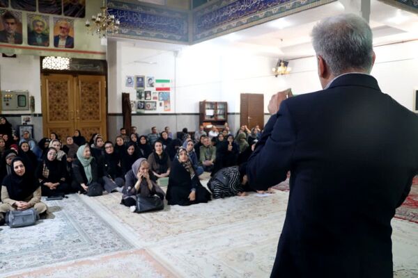 انتخابات انجمن اولیا و مربیان دبیرستان جلیل مرشدیان ناحیه ۷
