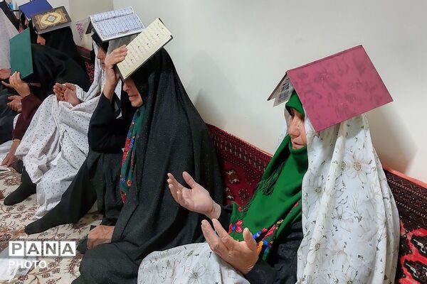 مراسم احیا و عزاداری شب اول قدر در شهر بار نیشابور  
