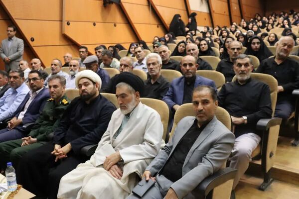 مراسم چهلم شهدای اقتدار در کوهدشت با حضور فرمانده سپاه حضرت ابوالفضل لرستان