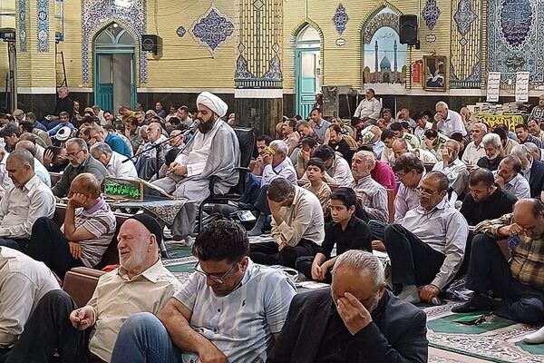 مراسم روز عرفه در مسجد صاحب‌الزمان(عج) و امام‌زاده سید فتح‌الله ورامین
