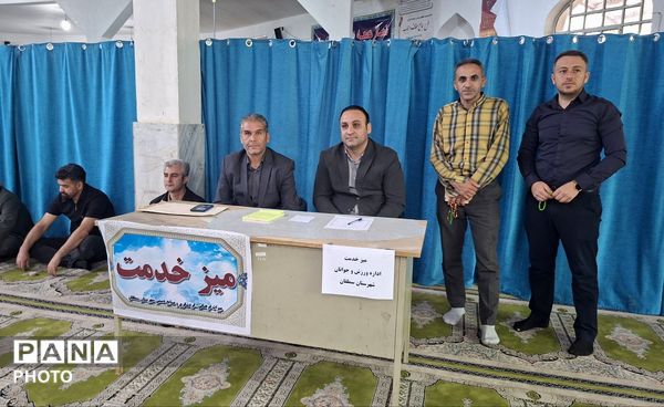 برپایی غرفه‌های خدمات‌رسانی و بسیجی  هم‌زمان با برنامه‌های ویژه روز جمعه