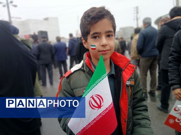 خروش حماسی مردم کردکوی در آیینه‌ شکوه ۲۲ بهمن