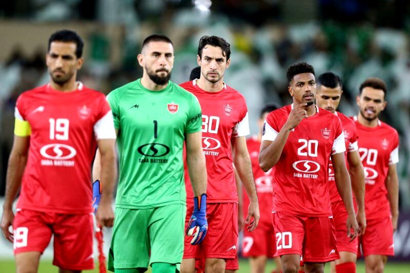 برخورد  پرسپولیس به سد پاختاکور؛  یاران گاریدو یک امتیاز دشت کردند