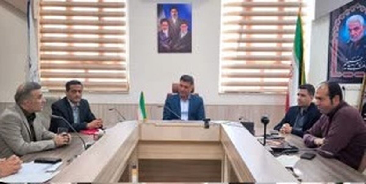 تبادل تجربیات میان قطب‌های آموزشی، بستر مناسب ارتقای تعلیم و تربیت است
