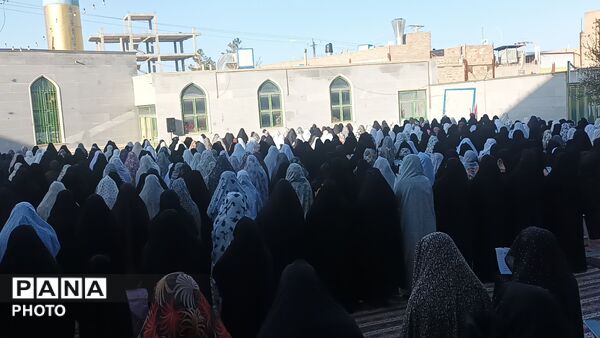اقامه نماز عید فطر در مسجد امام سجاد  نیشابور 