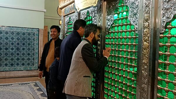 بازدید از امامزاده محروق  نیشابور