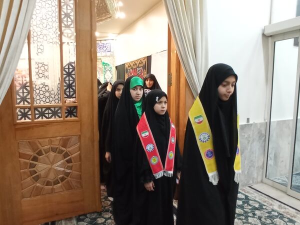اعتکاف دانش‌آموزی ناحیه یک مشهد،فرصتی برای نزدیک‌تر شدن به خدا