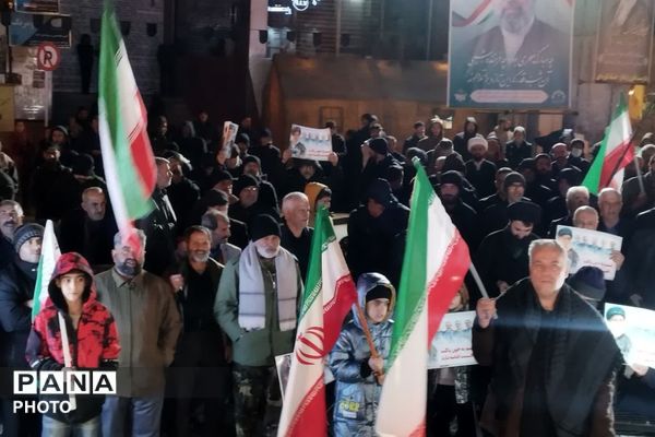 مردم فیروزکوه، کف خیابان را خالی‌ نمی کنند