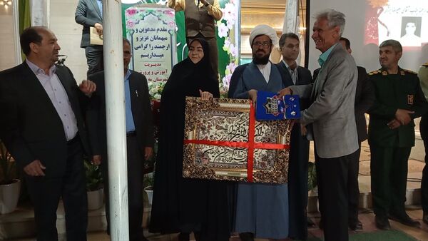 برگزاری جشن گرامیداشت مقام معلم در مه ولات