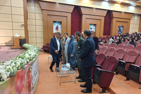 همایش فصلی مدیران مدارس شهرستان پردیس 