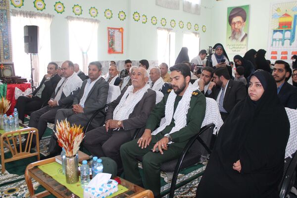 نواختن زنگ ایثار، شهادت و نماز در آموزشگاه ولایت شهرستان فریمان