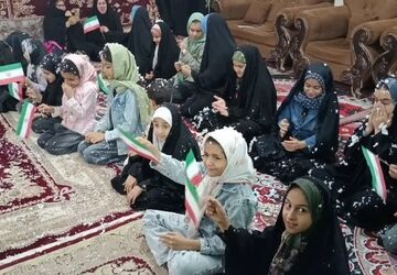 مراسم جشن دهه کرامت در مسجد امام حسن عسکری (ع) زارچ
