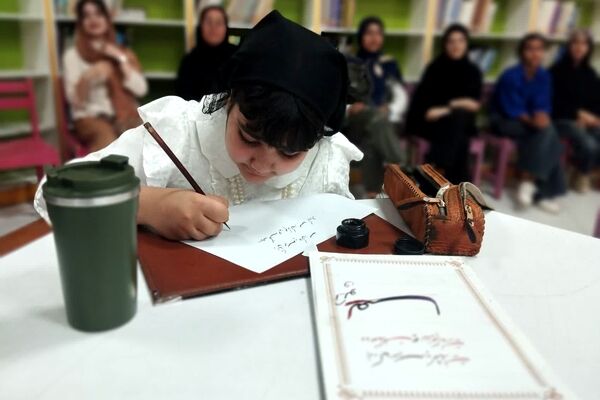 کودکان و نوجوانان فارسان، حماسه‌های فردوسی را روایت کردند