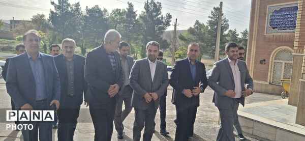 پیشتازان چهارمحال و بختیاری میزبان رئیس سازمان مدارس غیردولتی وزارت آموزش و پرورش 