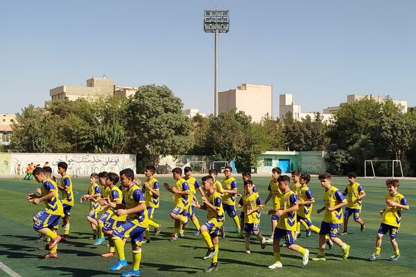 برگزاری مسابقات فوتبال در راستای اجرای «طرح ملی میدان پویا» در ناحیه دو شهرری 