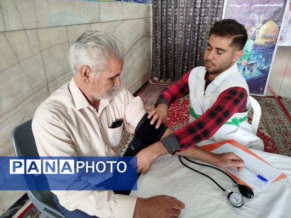 ارائه خدمات پزشکی رایگان به شهروندان کاشمر به‌مناسبت گرامیداشت هفته نیروی انتظامی