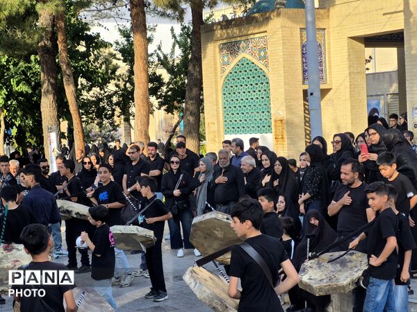 گلستان شهدا میزبان کاروان تاسوعای حسینی شد
