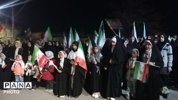 اجتماع دختران جان فدای ایران در جلگه رخ