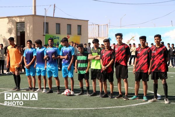 افتتاح زمین چمن دبیرستان شهید علی نکویی شهرستان فهرج