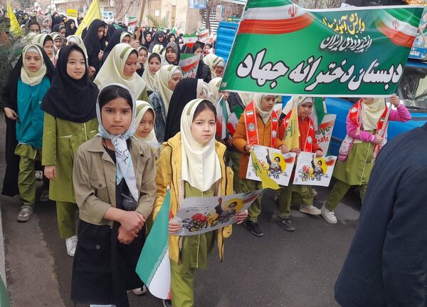 راهپیمایی مردم جعفرآباد قم در جشن سالگرد پیروزی انقلاب