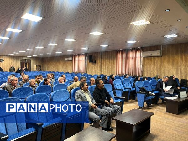 جلسه توجیهی متصدیان پایگاه تغذیه سالم در شهرستان قدس 