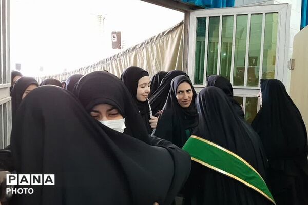 انزجار از تروریسم صهیونیستی ـ آمریکایی و تجدید عهد با راه رهبر شهید در نماز جمعه صباشهر