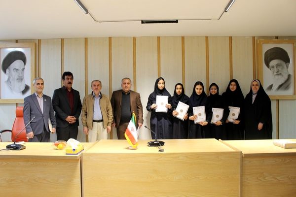 اختتامیه دهمین جشنواره نوجوان خوارزمی آموزش و پرورش منطقه ۵ 