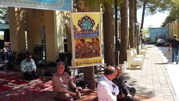 نماز جمعه در جوار شهدای بهشت فضل نیشابور 