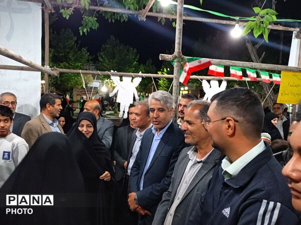 افتتاح موکب های دانش آموزی در حاشیه اجتماعات مردمی در شهرستان کاشمر
