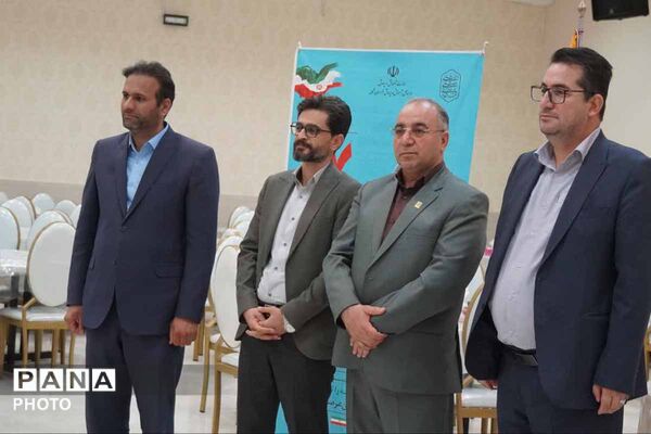 تجلیل از خبرنگاران و فعالان رسانه‌ای بجنورد به مناسبت روز خبرنگار