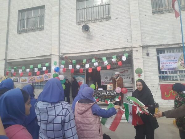 مراسم نیمه شعبان در دبیرستان دخترانه پروین اعتصامی 