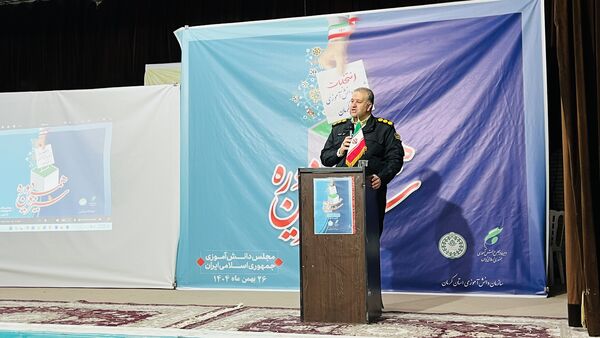 سیزدهمین دوره انتخابات شورای دانش آموزی استان کرمان با حضور قائم مقام سازمان دانش آموزی جمهوری اسلامی ایران
