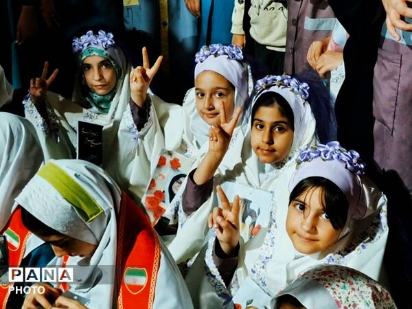 اجتماع دختران خورشید در گلوگاه 