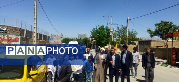 استقبال مردم شهر تیتکانلو از پرچم امام رضا(ع)