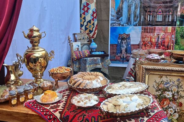برگزاری «جشنواره ایرانشناسی» در دبستان مهر دانش ناحیه دو شهرری 