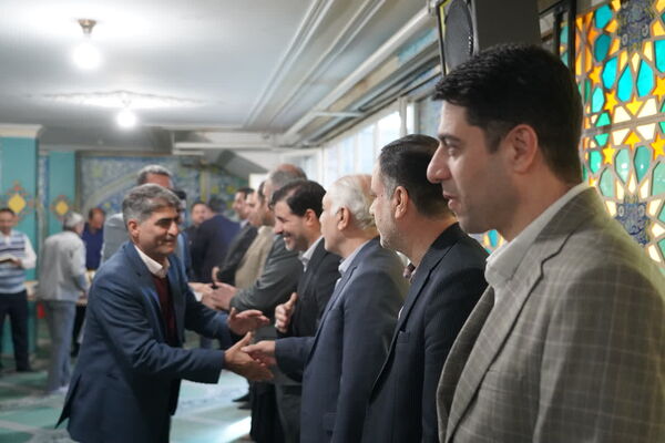 دیدار نوروزی مدیرکل آموزش و پرورش اصفهان با مدیران نواحی و مناطق استان
