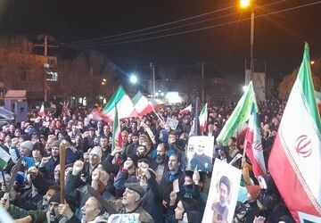 سی‌اُمین شب بیعت با رهبری در نورآباد لرستان 