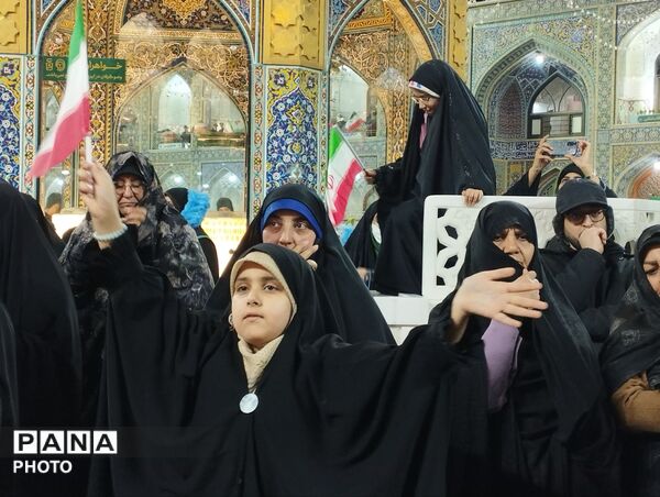 از جنگ تا اجتماع عظیم محکومیت جنایت کاران در حرم مطهر رضوی 