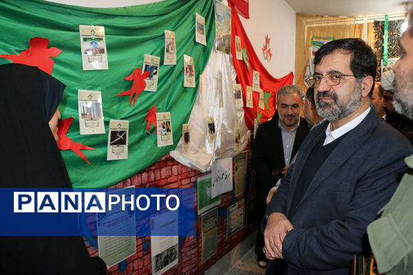 برپایی جشن «حضور تا ظهور» در دبیرستان شهیده حسنی سعدی قم