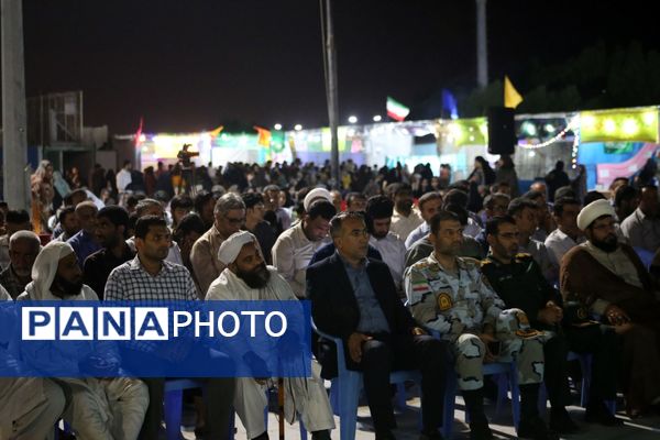 حضور نماینده ولی‌فقیه هرمزگان در جشن هفته وحدت شهرستان جاسک