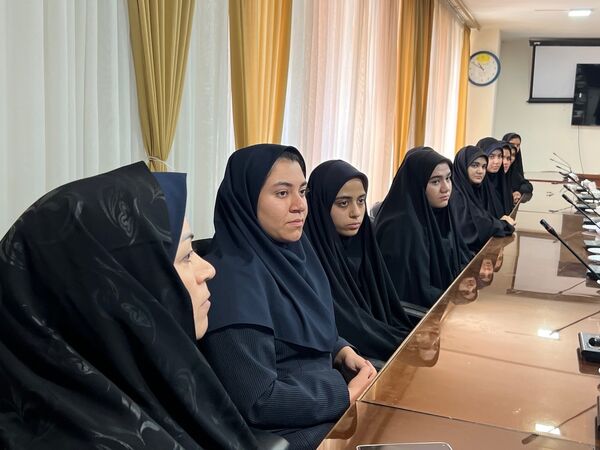 کارگروه دائمی  دختران نوجوان  شهرستان کاشمر 