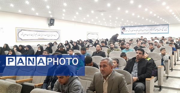 جلسه توجیهی مسئولین هیئت‌های دانش‌آموزی در شهرستان خلیل‌آباد