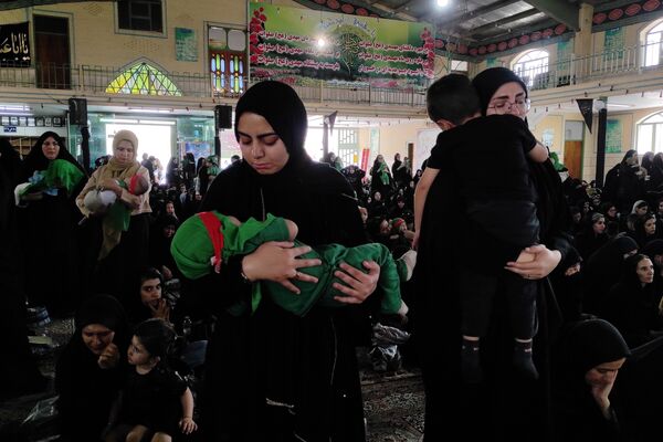 همایش شیرخوارگان حسینی شهرستان آباده