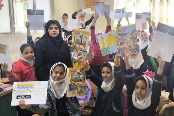طنین هفته کتاب در دبستان وحیدکیهانی