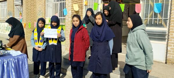 جشن ایام شعبانیه در دبیرستان هاشمی نژاد 