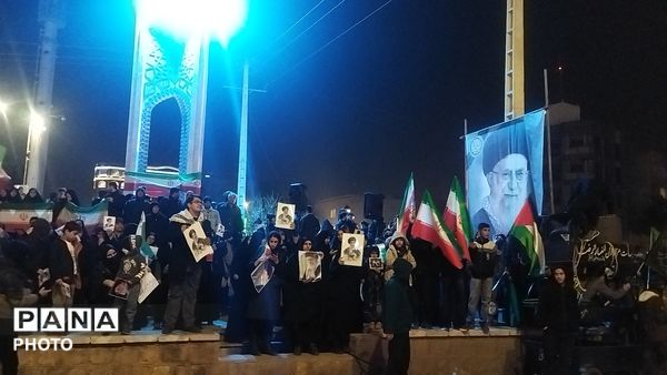 قاب هایی از حضورـ۲