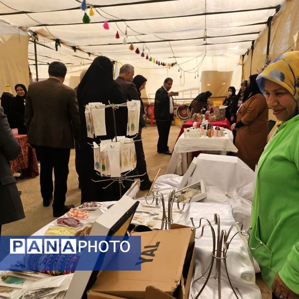  بازارچه صنایع‌دستی و مشاغل خانگی افتتاح شد